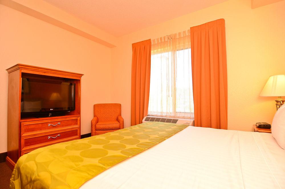 Fairfield Inn & Suites Чероки Экстерьер фото