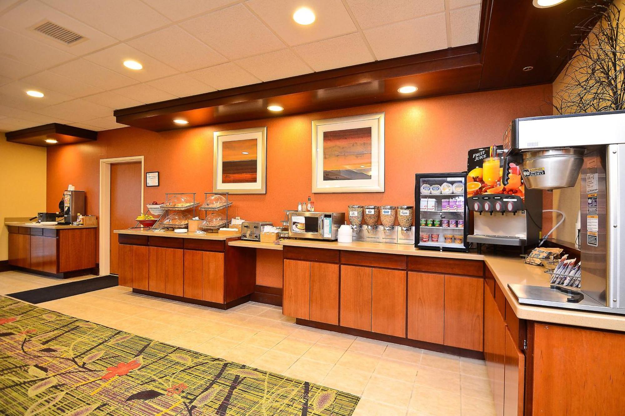 Fairfield Inn & Suites Чероки Экстерьер фото