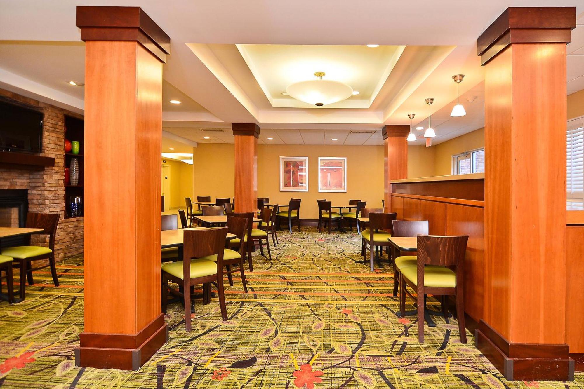Fairfield Inn & Suites Чероки Экстерьер фото