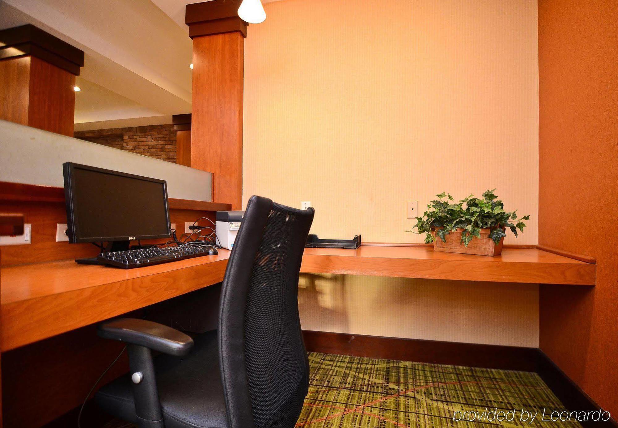 Fairfield Inn & Suites Чероки Экстерьер фото