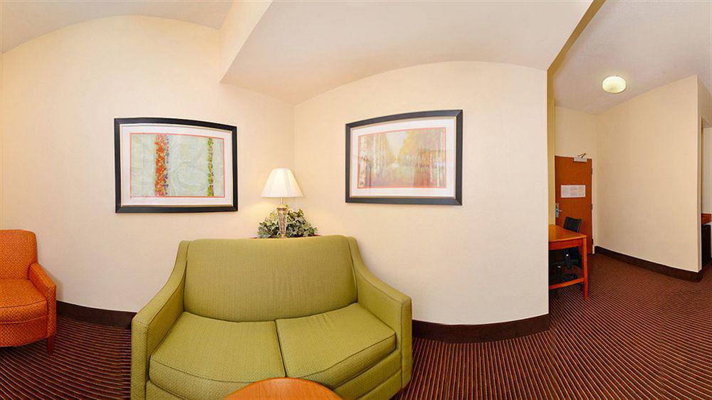 Fairfield Inn & Suites Чероки Экстерьер фото